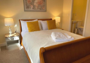Ashford Holiday Home Sleeps 6 Free Parking Wifi